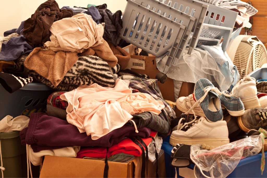 junk and laundry needs Hoarding Company and Hoarding Cleaning in Fullerton
