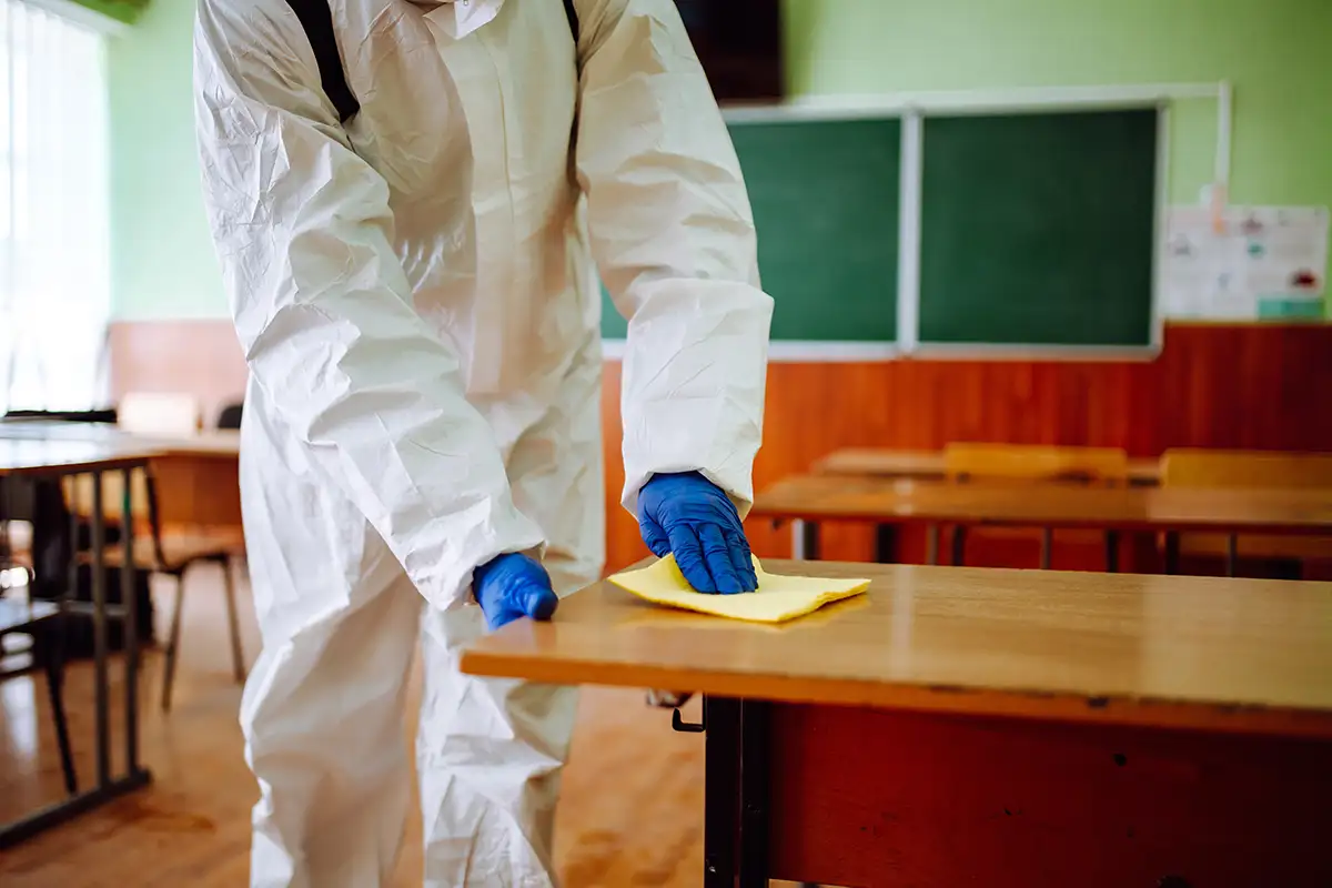 What to Expect When You Call a Professional Blood Cleanup Service